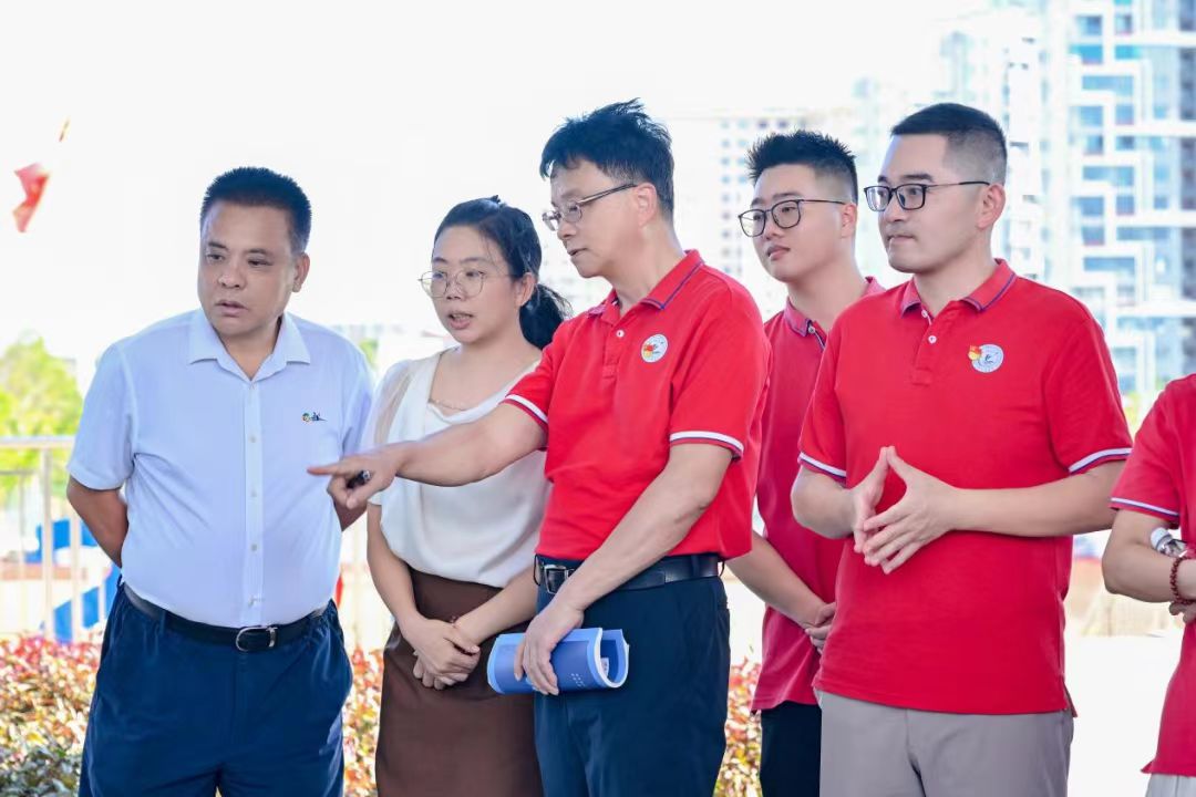 赓续抗战精神血脉·凝聚复兴磅礴力量——三亚革命历史资料展在我校成功举办